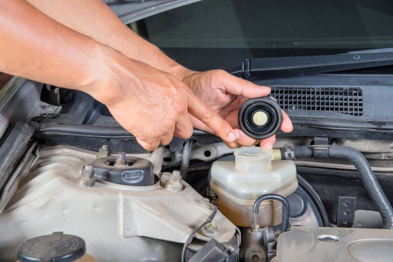 Brake fluid change – how to do it yourself
