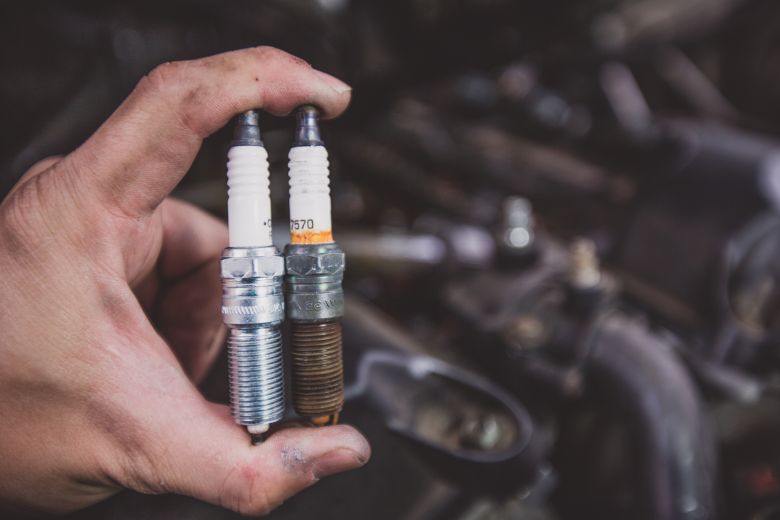 What are spark plugs? Maintenance and replacement guide