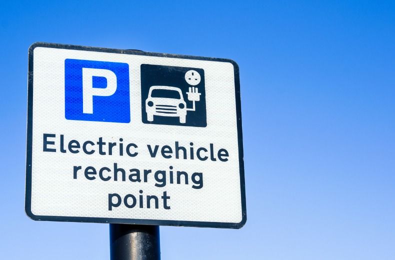 £20 million investment for roadside electric car chargers