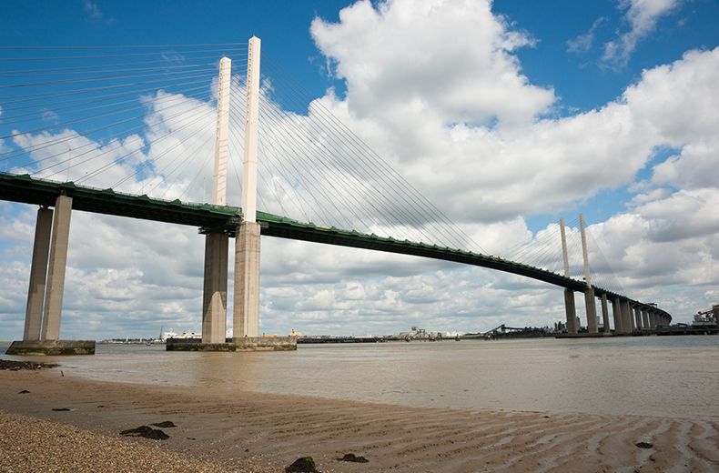 fur cease 鍔 The Dartford Crossing Charge: what, how and why you pay it | RAC Drive