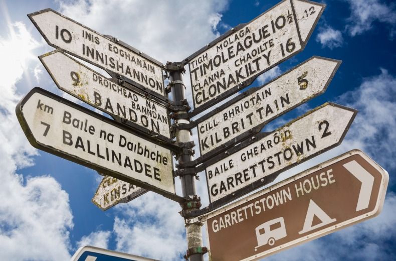 Irish road signs – pictures and tips before you go