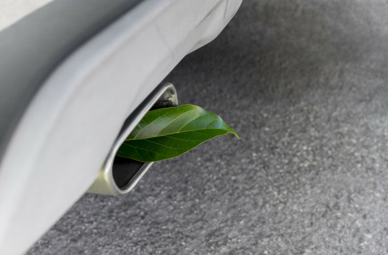 11 ways to reduce your driving emissions