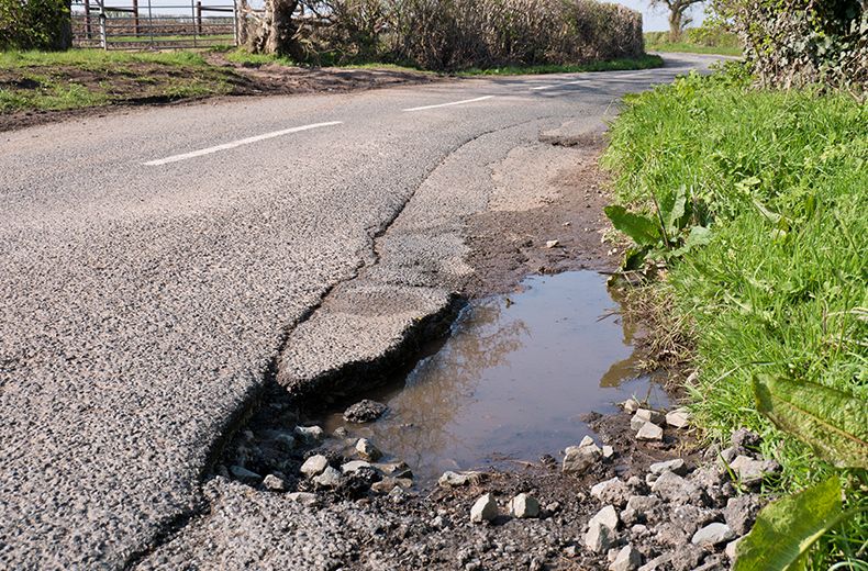 RAC records sharpest quarterly rise in pothole-related breakdowns on record after cold weather