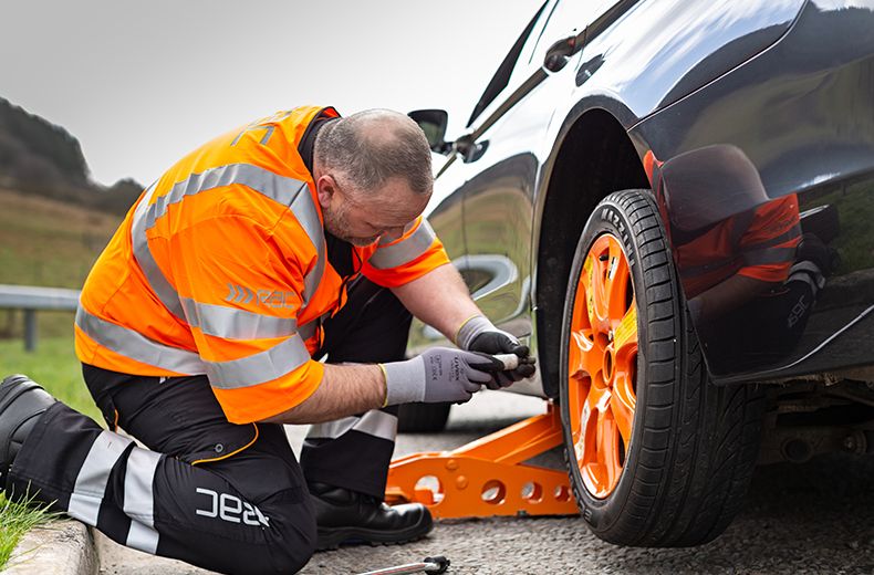 How the RAC Universal Spare Wheel fixes no-spare breakdowns