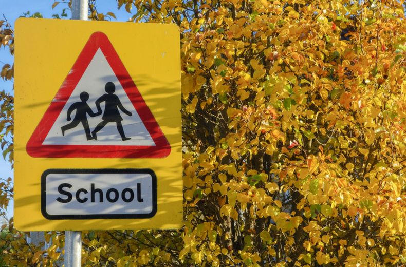 RAC launches School Clean Air Zone banners to encourage drivers to turn off their engines