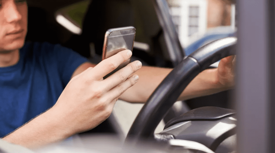 Majority of drivers unconvinced that strengthened laws on handheld mobile phone use at the wheel will make the roads safer