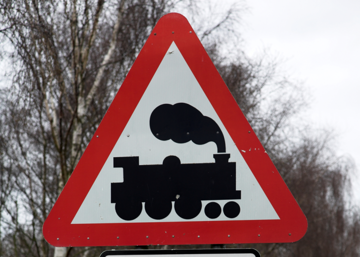 Why is this road sign set to be removed from UK roads?