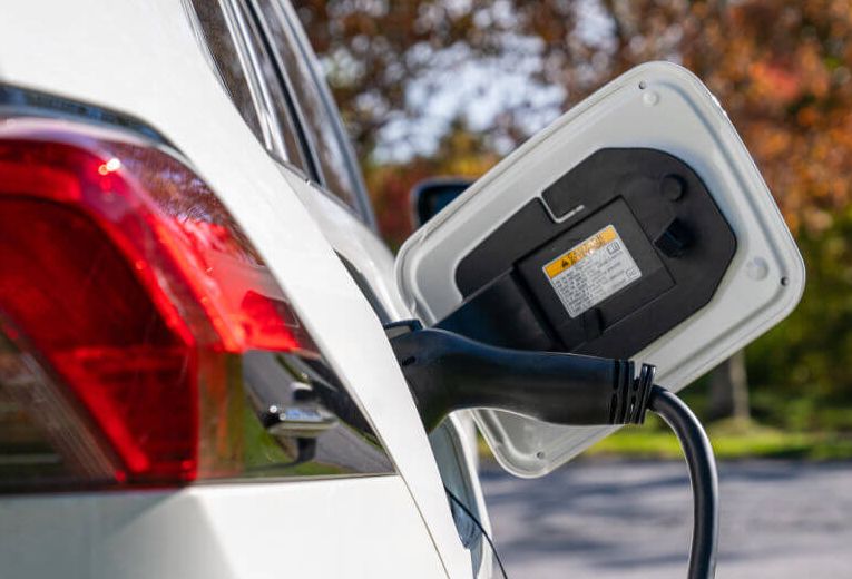 Sales of used electric vehicles reach record highs – but rest of the market feels full impact of stock shortage