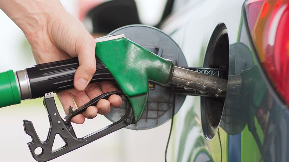 How to save fuel – the ultimate guide