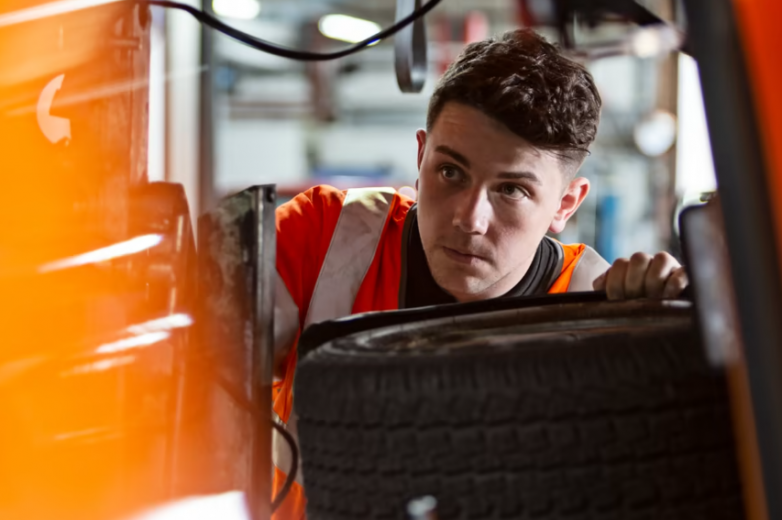 RAC launches affordable service plan to help drivers keep their cars maintained in the cost-of-living crisis 